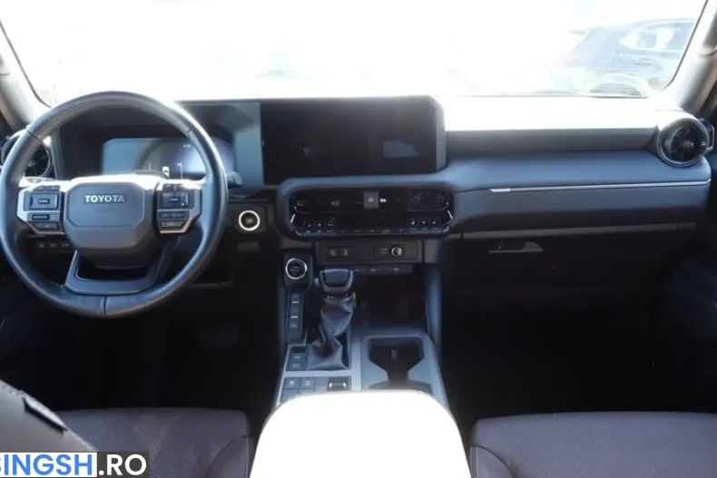 Toyota Land Cruiser din 2024 cu 49.205 km - oferta TOY254536 - foto 22