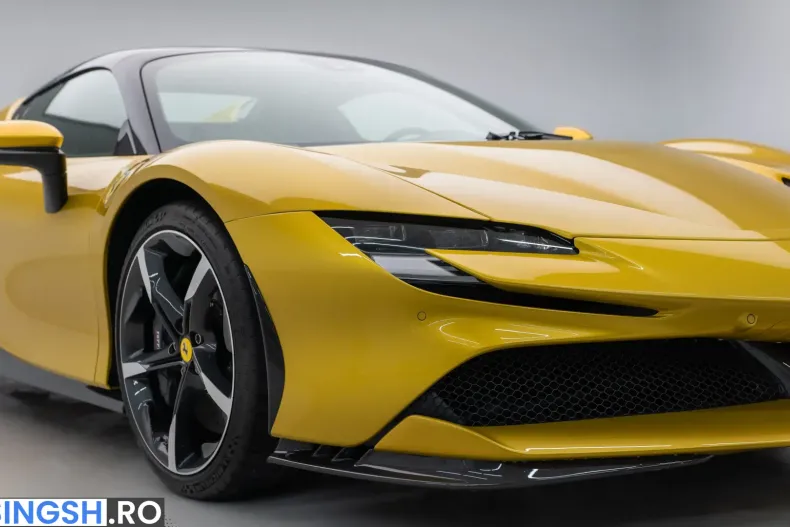 Ferrari SF90 Spider din 2022 cu 6.500 km - oferta FER254537 - foto 8