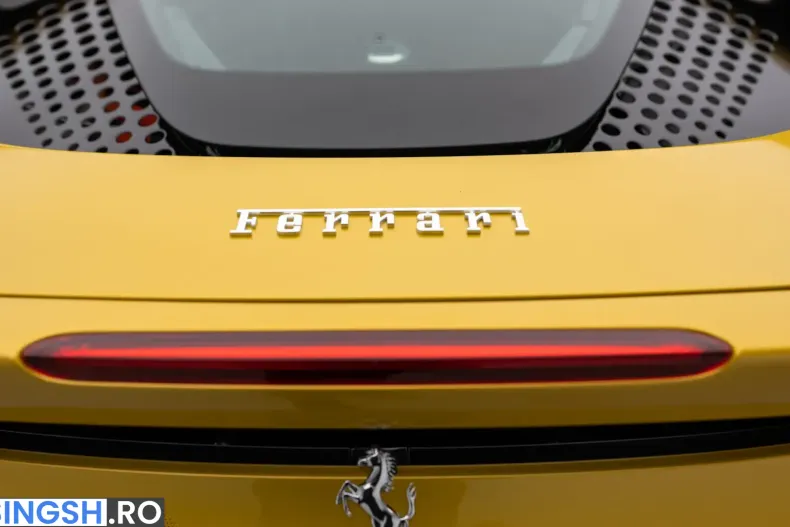 Ferrari SF90 Spider din 2022 cu 6.500 km - oferta FER254537 - foto 10