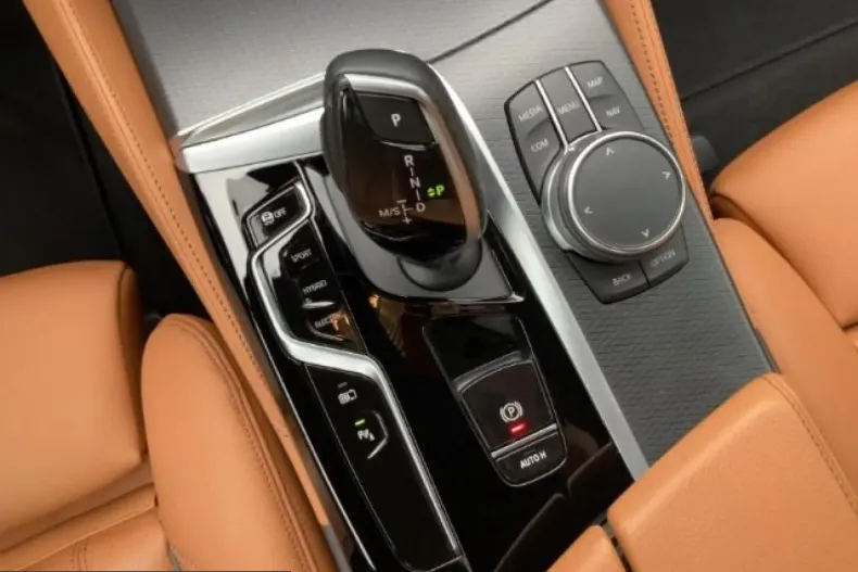 BMW 530 (Seria 5) din 2023 cu 61.772 km - oferta BMW254541 - foto 11