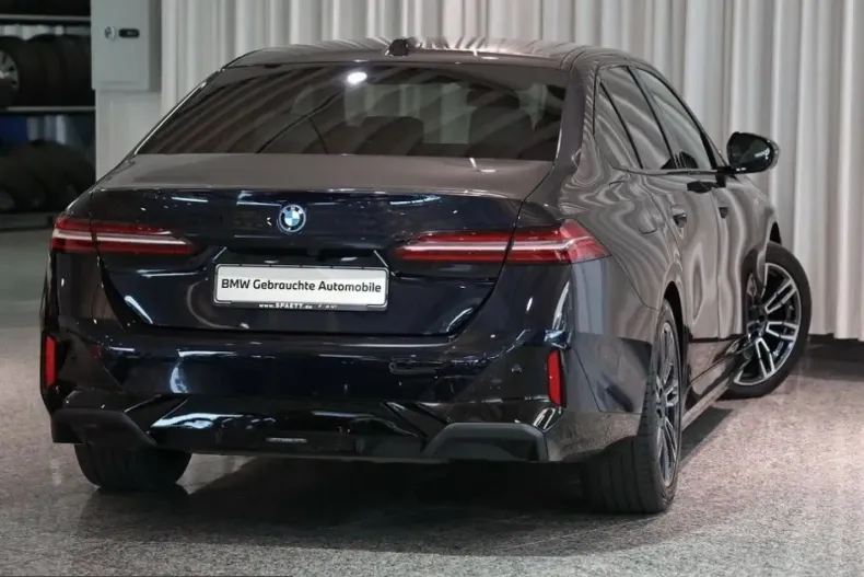 BMW 530 (Seria 5) din 2024 cu 86.323 km - oferta BMW254542 - foto 3