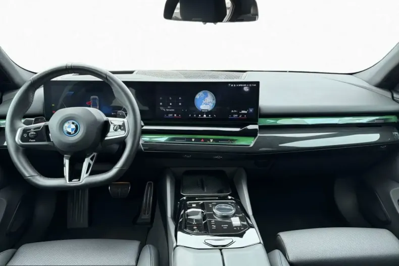 BMW 530 (Seria 5) din 2025 cu 32.121 km - oferta BMW254543 - foto 9