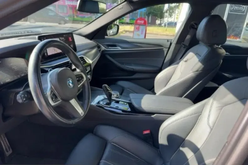 BMW 530 (Seria 5) din 2023 cu 70.399 km - oferta BMW254544 - foto 7