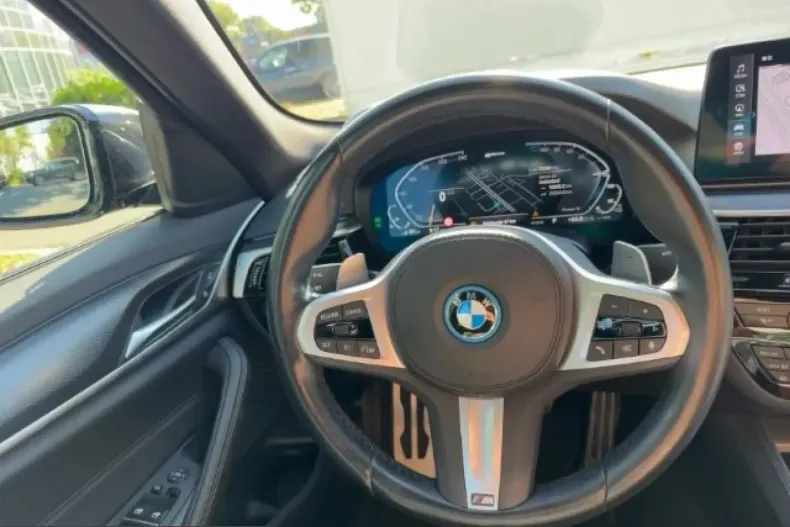 BMW 530 (Seria 5) din 2023 cu 70.399 km - oferta BMW254544 - foto 10