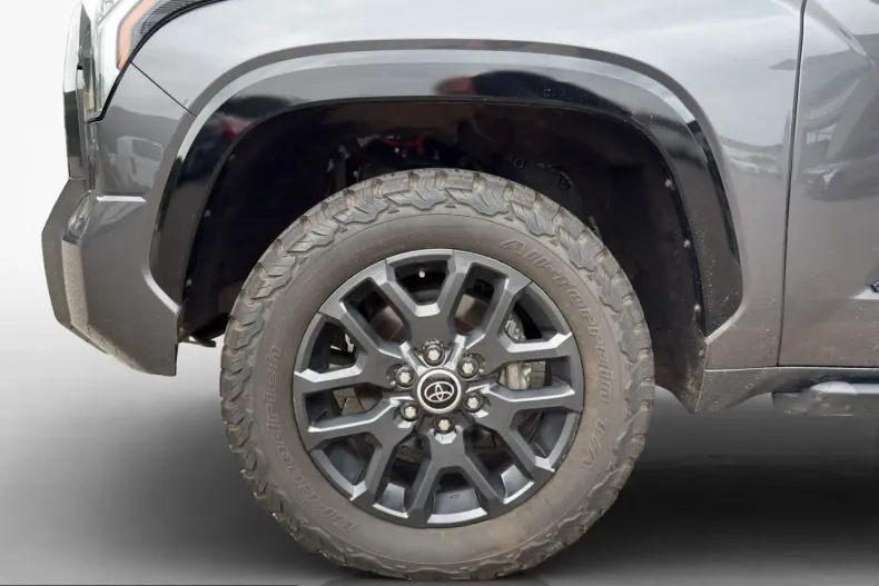 Toyota Tundra din 2023 cu 47.493 km - oferta TOY254547 - foto 16