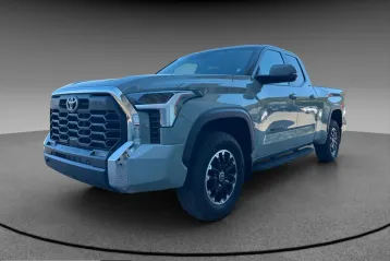 Toyota Tundra din 2024 - oferta TOY254549