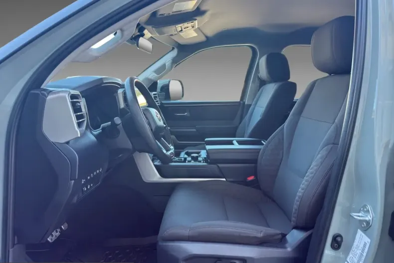 Toyota Tundra din 2024 cu 33.800 km - oferta TOY254549 - foto 7