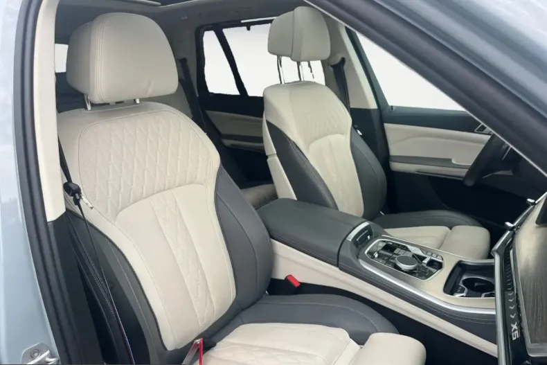 BMW X5 (Seria X) din 2024 cu 38.569 km - oferta BMW254550 - foto 12