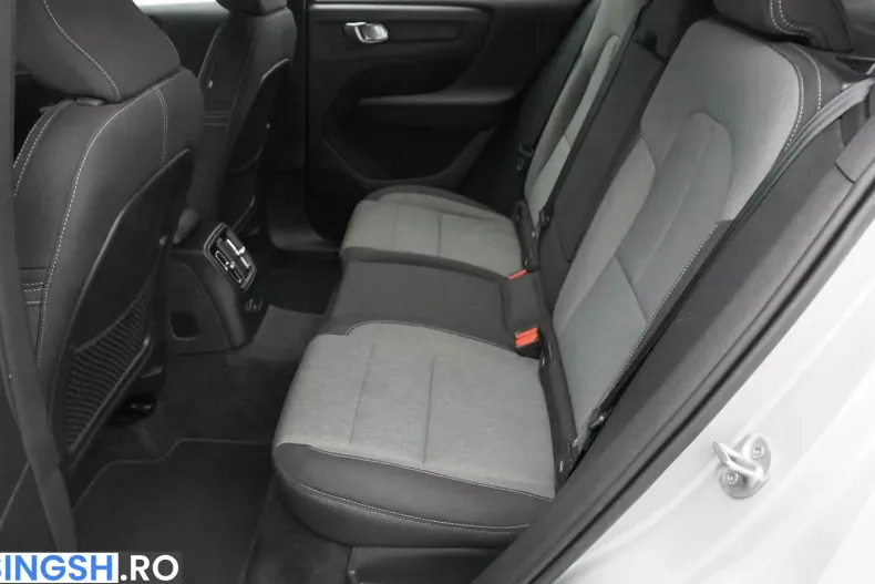 Volvo XC40 din 2023 cu 50.000 km - oferta VOL254555 - foto 17