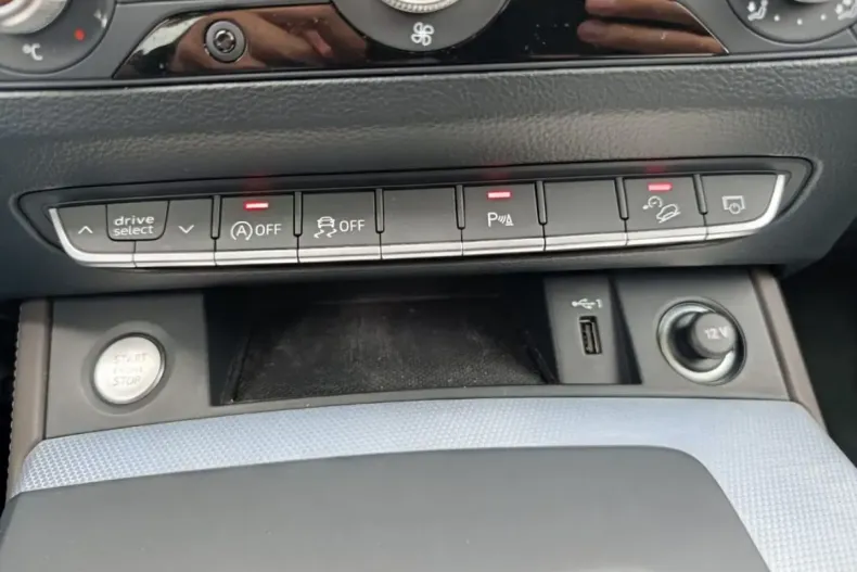 Audi Q5 din 2021 cu 59.164 km - oferta AUD254557 - foto 31