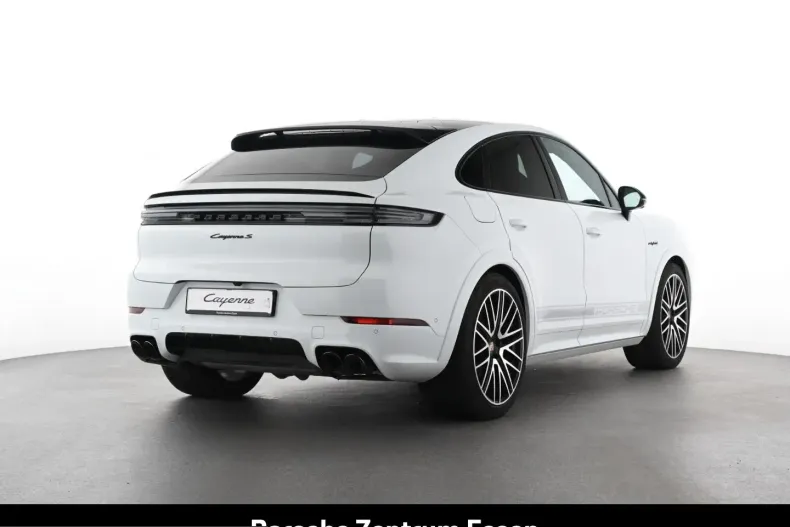 Porsche Cayenne din 2025 cu 17.940 km - oferta POR254558 - foto 4