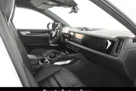Porsche Cayenne din 2025 cu 17.940 km - oferta POR254558 - foto 9