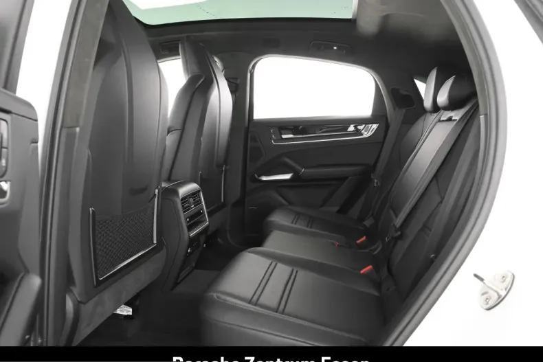 Porsche Cayenne din 2025 cu 17.940 km - oferta POR254558 - foto 10