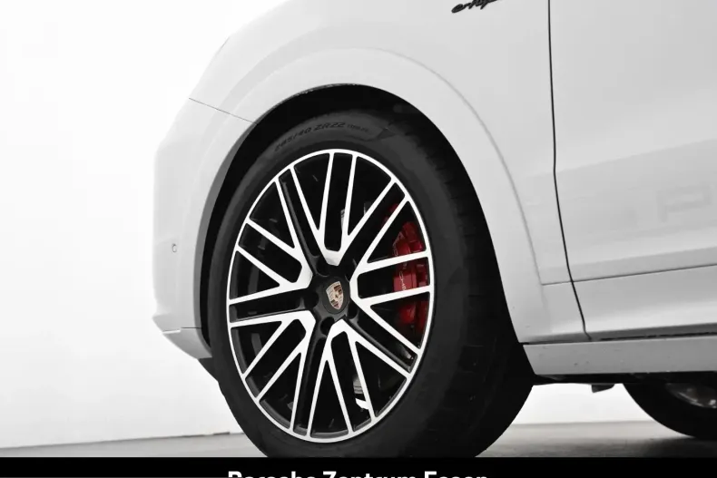 Porsche Cayenne din 2025 cu 17.940 km - oferta POR254558 - foto 26
