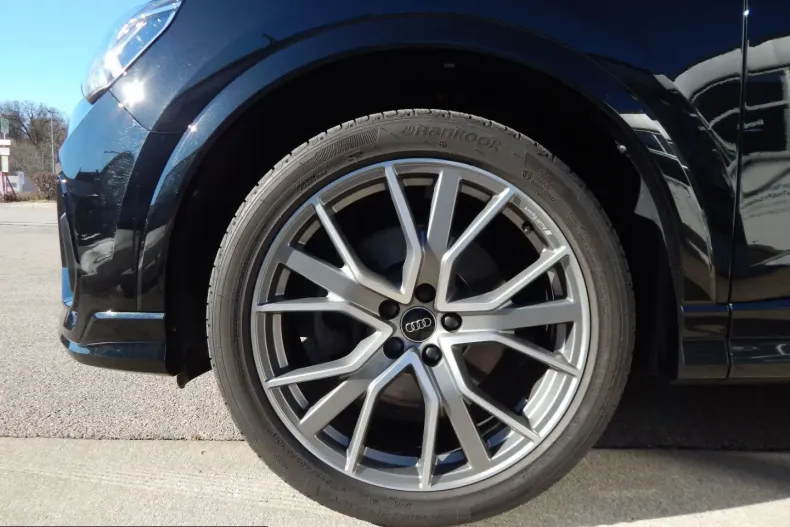Audi Q3 din 2024 cu 49.680 km - oferta AUD254559 - foto 6