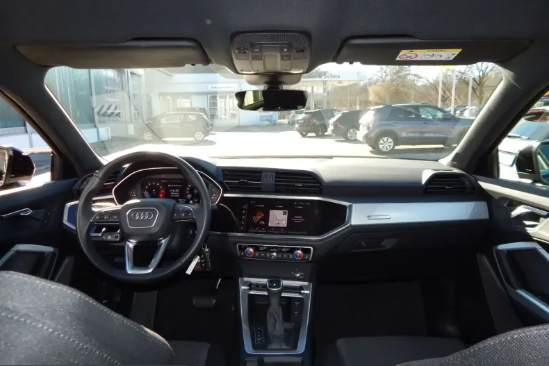 Audi Q3 din 2024 cu 49.680 km - oferta AUD254559 - foto 13