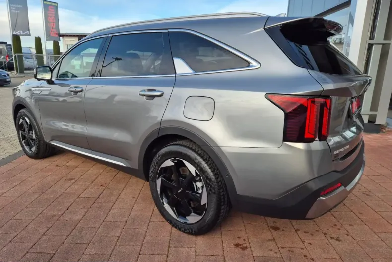 Kia Sorento din 2025 cu 7.500 km - oferta KIA254568 - foto 2