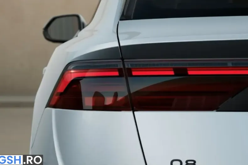 Audi Q8 din 2025 cu 26.670 km - oferta AUD254572 - foto 6