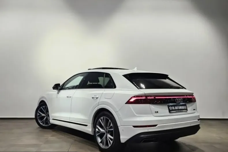Audi Q8 din 2025 cu 20.895 km - oferta AUD254574 - foto 8