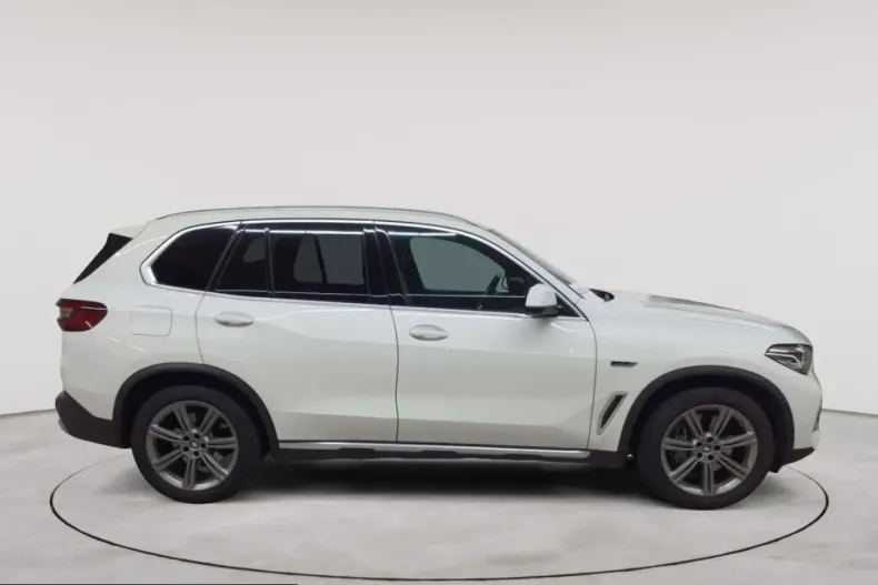 BMW X5 (Seria X) din 2022 cu 94.454 km - oferta BMW254577 - foto 3