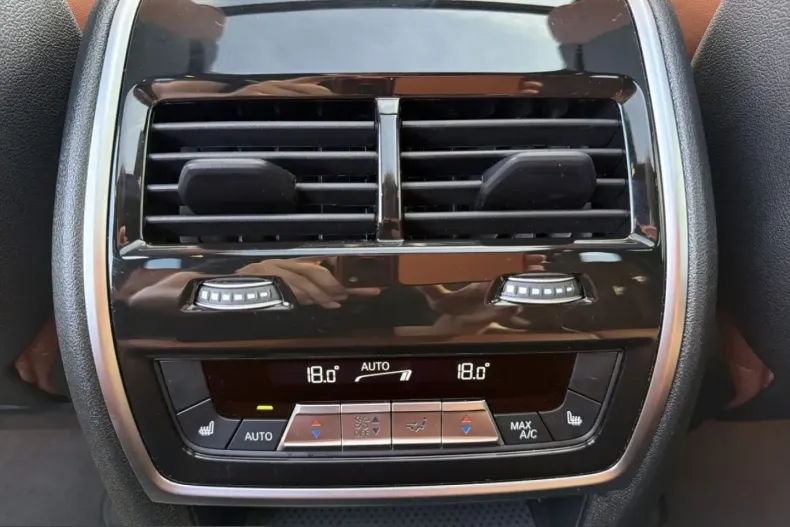 BMW X5 (Seria X) din 2025 cu 120.988 km - oferta BMW254578 - foto 9