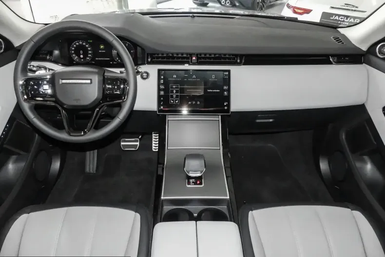 Land Rover Range Rover Evoque din 2025 cu 11.200 km - oferta LAN254583 - foto 1