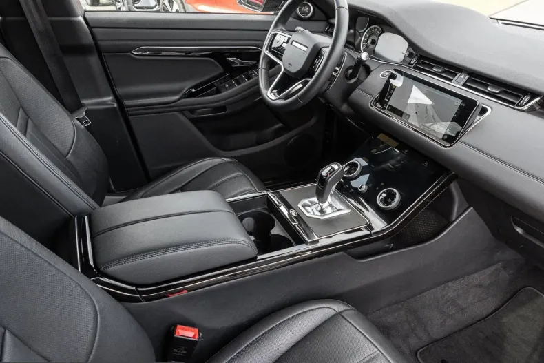 Land Rover Range Rover Evoque din 2024 cu 60.147 km - oferta LAN254584 - foto 8