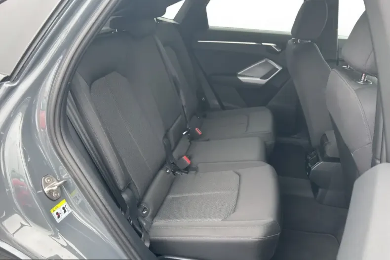 Audi Q3 din 2023 cu 47.800 km - oferta AUD254592 - foto 14