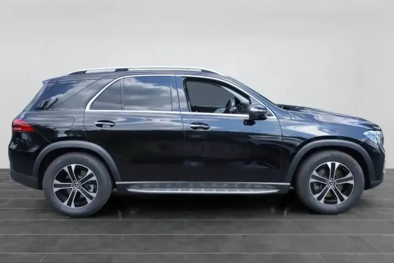 Mercedes-Benz GLE 400 (Clasa GLE) din 2025 cu 14.869 km - oferta MER254596 - foto 4