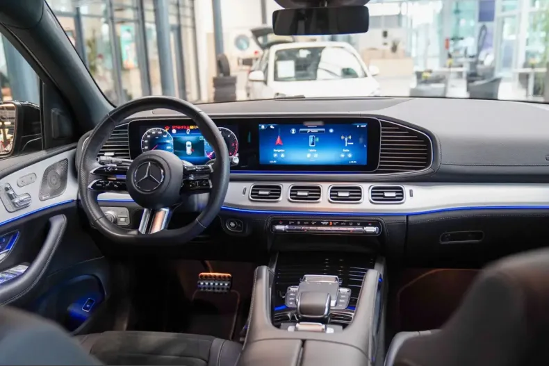 Mercedes-Benz GLE 450 (Clasa GLE) din 2024 cu 24.500 km - oferta MER254599 - foto 6