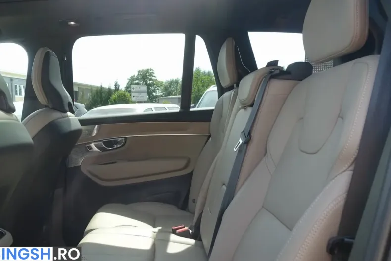 Volvo XC90 din 2025 cu 20.654 km - oferta VOL254610 - foto 12