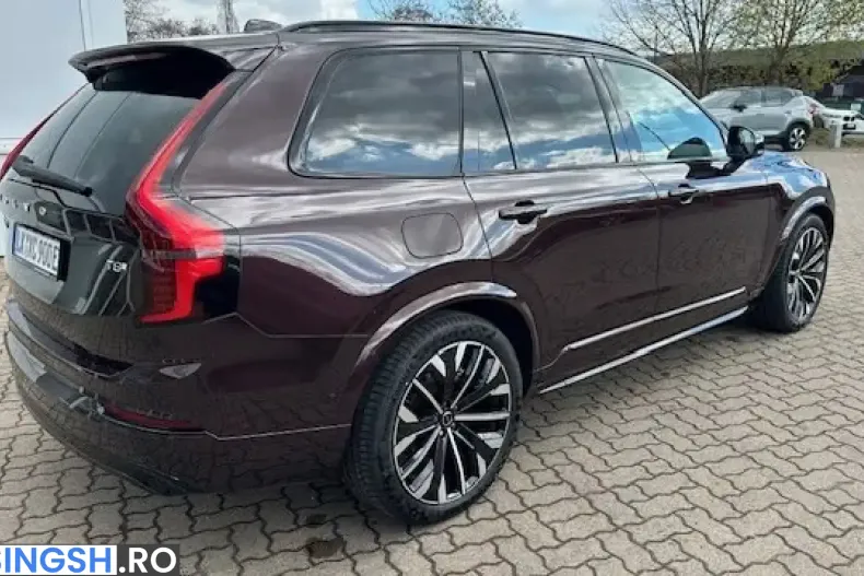 Volvo XC90 din 2025 cu 27.500 km - oferta VOL254613 - foto 4