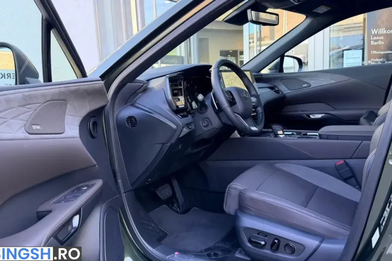 Lexus RX 450 din 2026 cu 800 km - oferta LEX254621 - foto 5