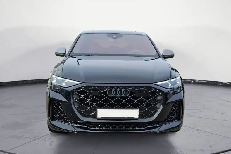 Audi RSQ8 din 2025 cu 12.050 km - oferta AUD254629 - foto 2