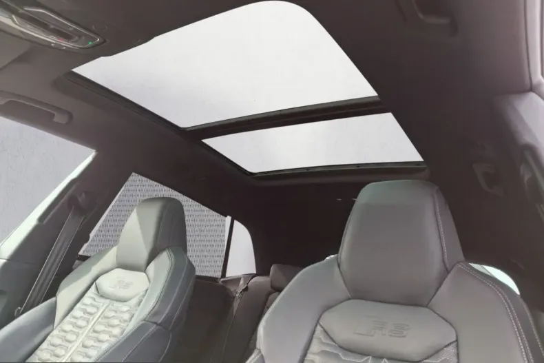 Audi RSQ8 din 2025 cu 12.050 km - oferta AUD254629 - foto 15