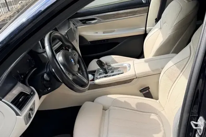 BMW 745 (Seria 7) din 2022 cu 62.000 km - oferta BMW254644 - foto 6