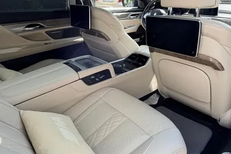 BMW 745 (Seria 7) din 2022 cu 62.000 km - oferta BMW254644 - foto 10