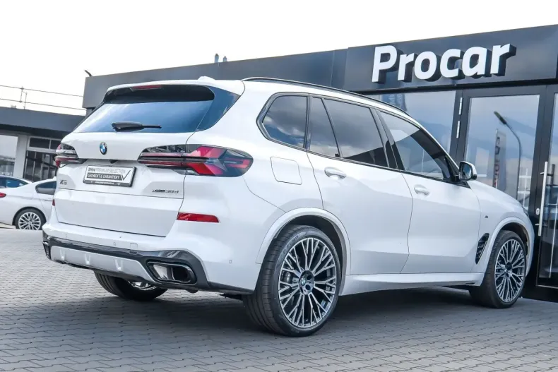 BMW X5 (Seria X) din 2025 cu 27.605 km - oferta BMW254655 - foto 2