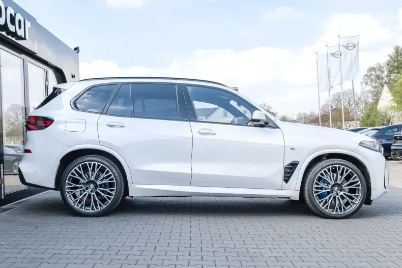 BMW X5 (Seria X) din 2025 cu 27.605 km - oferta BMW254655 - foto 9