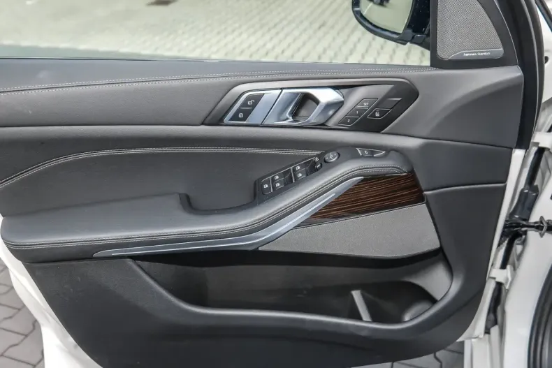 BMW X5 (Seria X) din 2025 cu 27.605 km - oferta BMW254655 - foto 19