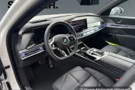 BMW 740 (Seria 7) din 2025 cu 27.156 km - oferta BMW254675 - foto 9