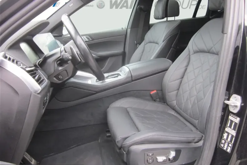 BMW X6 (Seria X) din 2023 cu 63.400 km - oferta BMW254679 - foto 10
