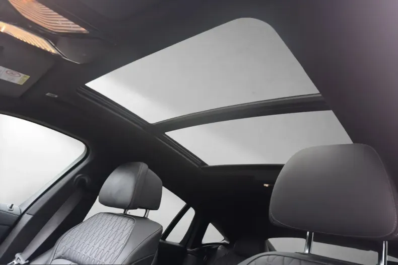 BMW X6 (Seria X) din 2022 cu 44.960 km - oferta BMW254680 - foto 18