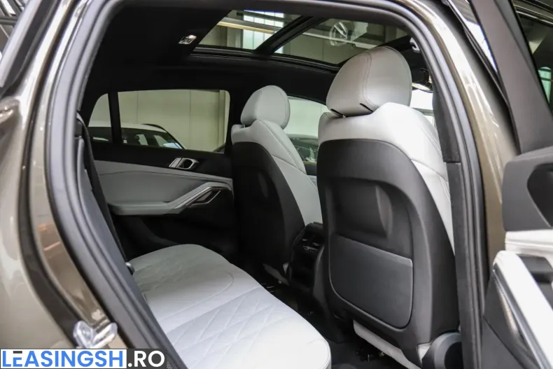 BMW X6 (Seria X) din 2023 cu 68.700 km - oferta BMW254682 - foto 16