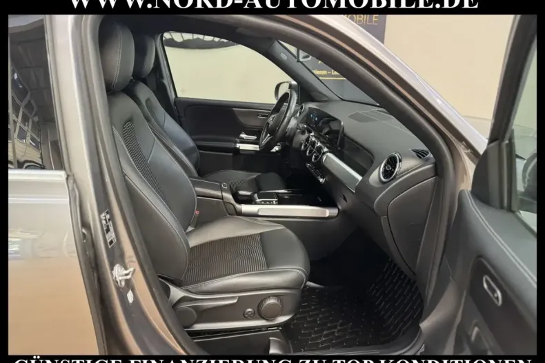 Mercedes-Benz GLB 200 (Clasa GLB) din 2022 cu 86.556 km - oferta MER254701 - foto 21