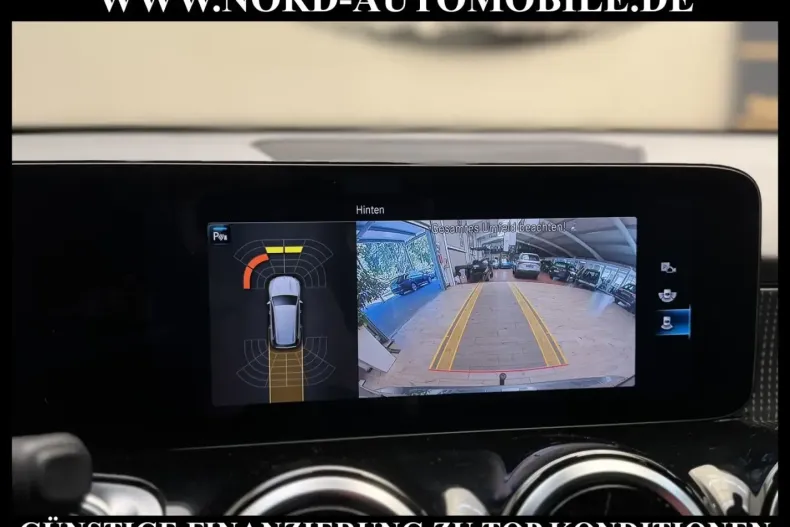 Mercedes-Benz GLB 200 (Clasa GLB) din 2022 cu 86.556 km - oferta MER254701 - foto 27