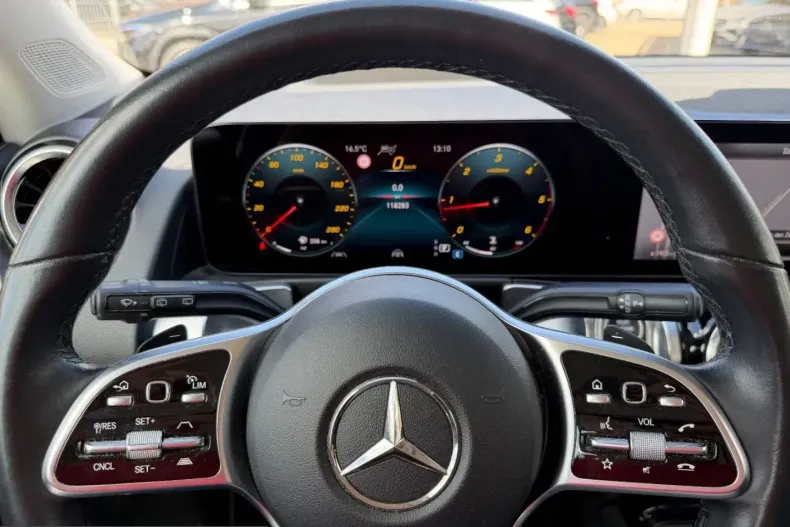 Mercedes-Benz GLB 200 (Clasa GLB) din 2023 cu 118.000 km - oferta MER254704 - foto 20