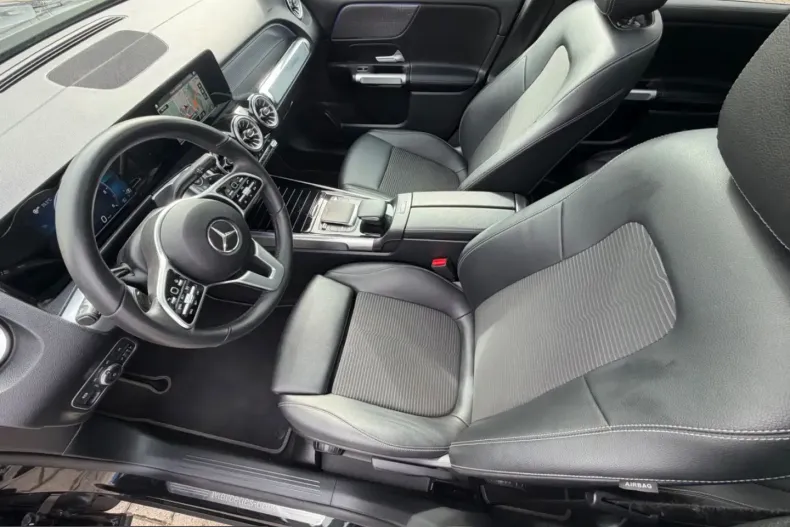 Mercedes-Benz GLB 200 (Clasa GLB) din 2023 cu 120.250 km - oferta MER254705 - foto 14