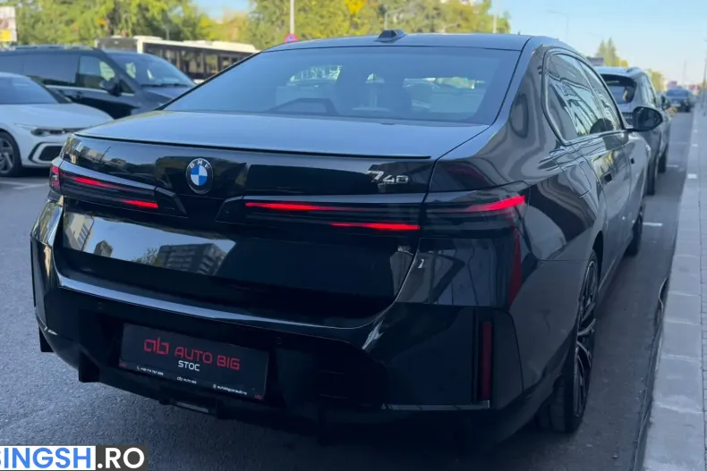 BMW 740 (Seria 7) din 2026 cu 100 km - oferta BMW254709 - foto 4