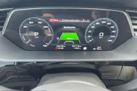 Audi Q8 din 2023 cu 24.416 km - oferta AUD254711 - foto 11